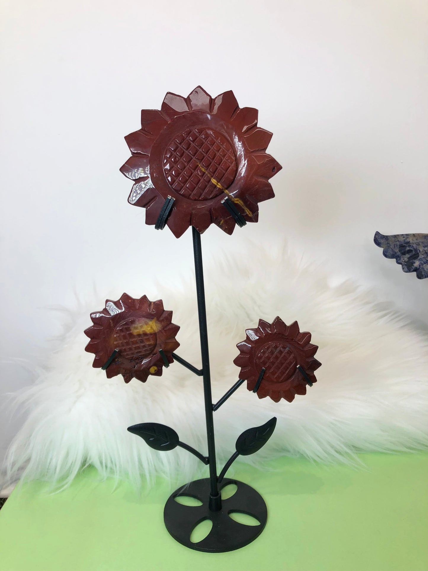 Mookite Sunflower Carving